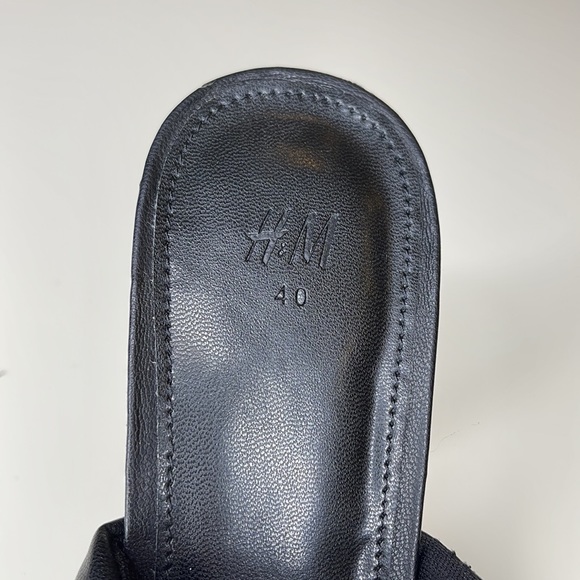 H&M Black Mules Size 9 in faux leather - Picture 13 of 16